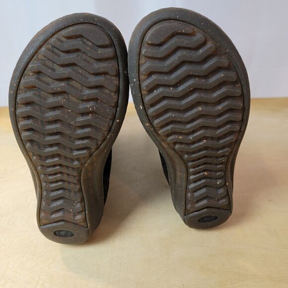 UGG SURFCAT 5158 Size 7 Leather Sheepskin Black Mid-Calf Lace Up Snow Boots - Picture 9 of 10